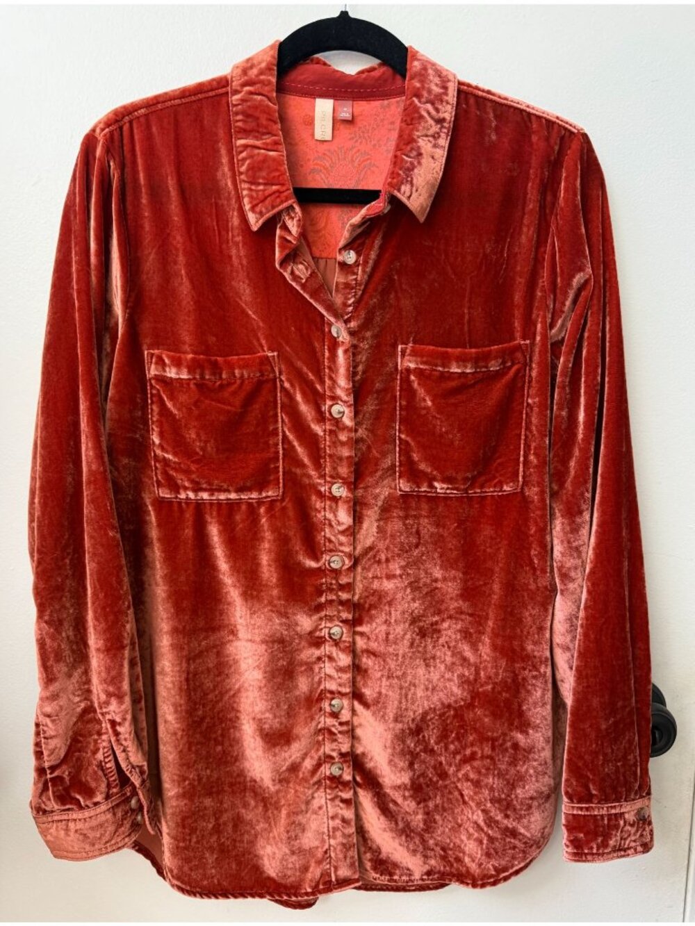 Women's Velvet Button Shirt ~ Anthropologie ~ Pilcro ~ Pumpkin Color ~ Size M - Picture 8 of 8